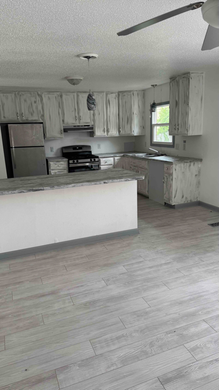 Building Photo - 3920 N Northbrook Dr