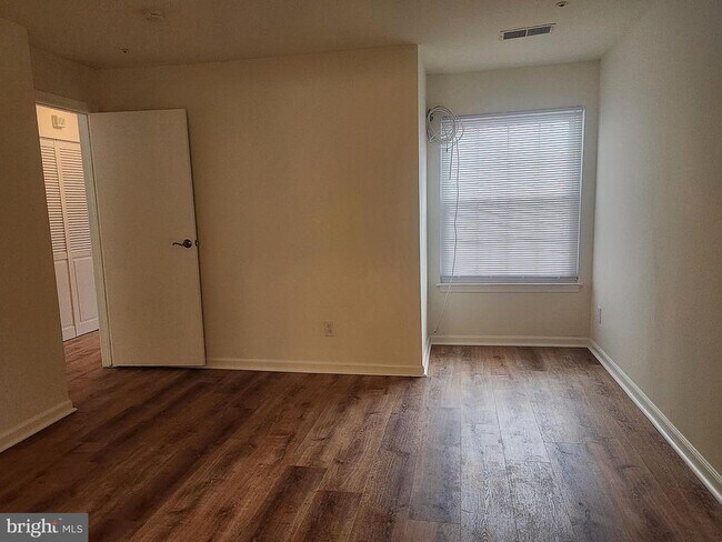 Building Photo - 18512 Boysenberry Dr