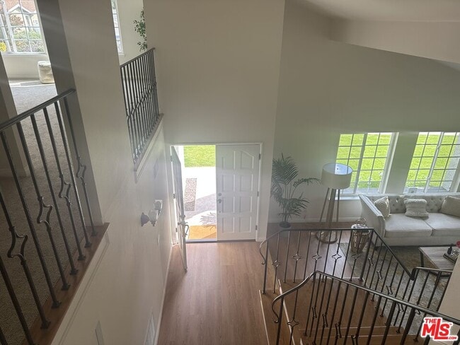 Building Photo - 26065 Redbluff Dr