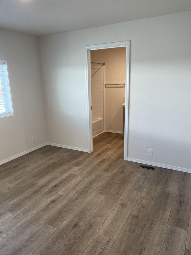 Building Photo - 107 Northside Dr