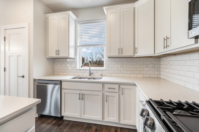 Building Photo - 3904 18th St