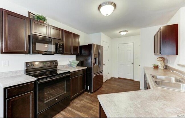 Building Photo - 117 Weatherby Landing Dr