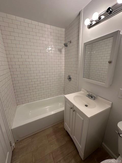 Building Photo - 460 Old Town Rd