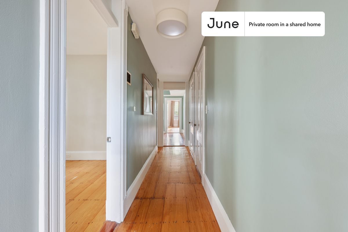 Building Photo - Room in Shared 4 bed/1 bath home in Inman Square