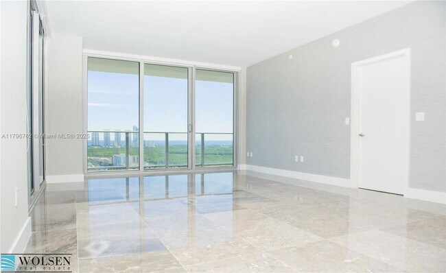 Building Photo - 16385 Biscayne Blvd