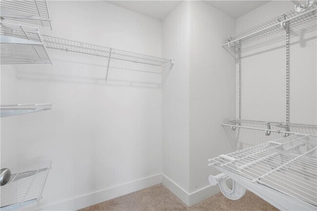 Building Photo - 5316 Radford Loop