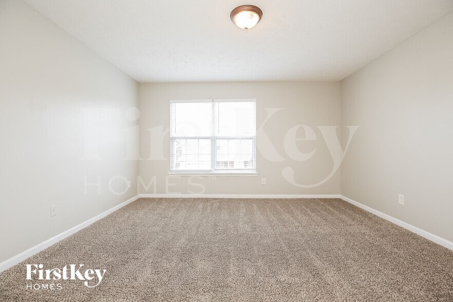 Building Photo - 1044 Lakewalk Dr