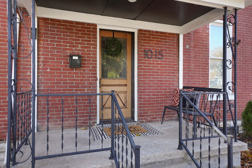 Building Photo - 1015 N 5th St