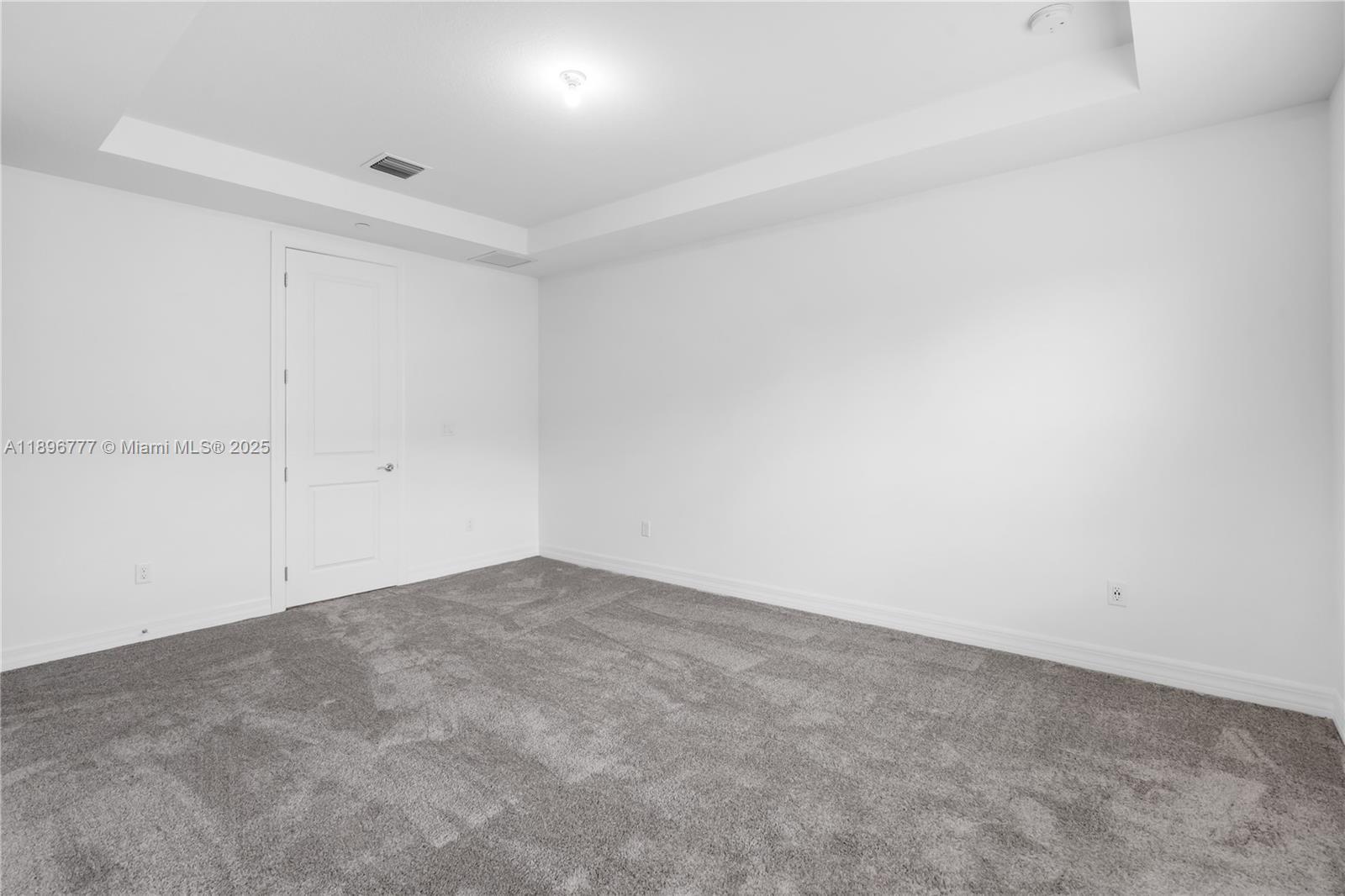 Building Photo - 8356 NW 7th Pl