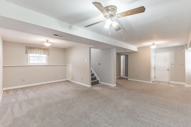 Building Photo - 44246 Old Mill Hill Rd