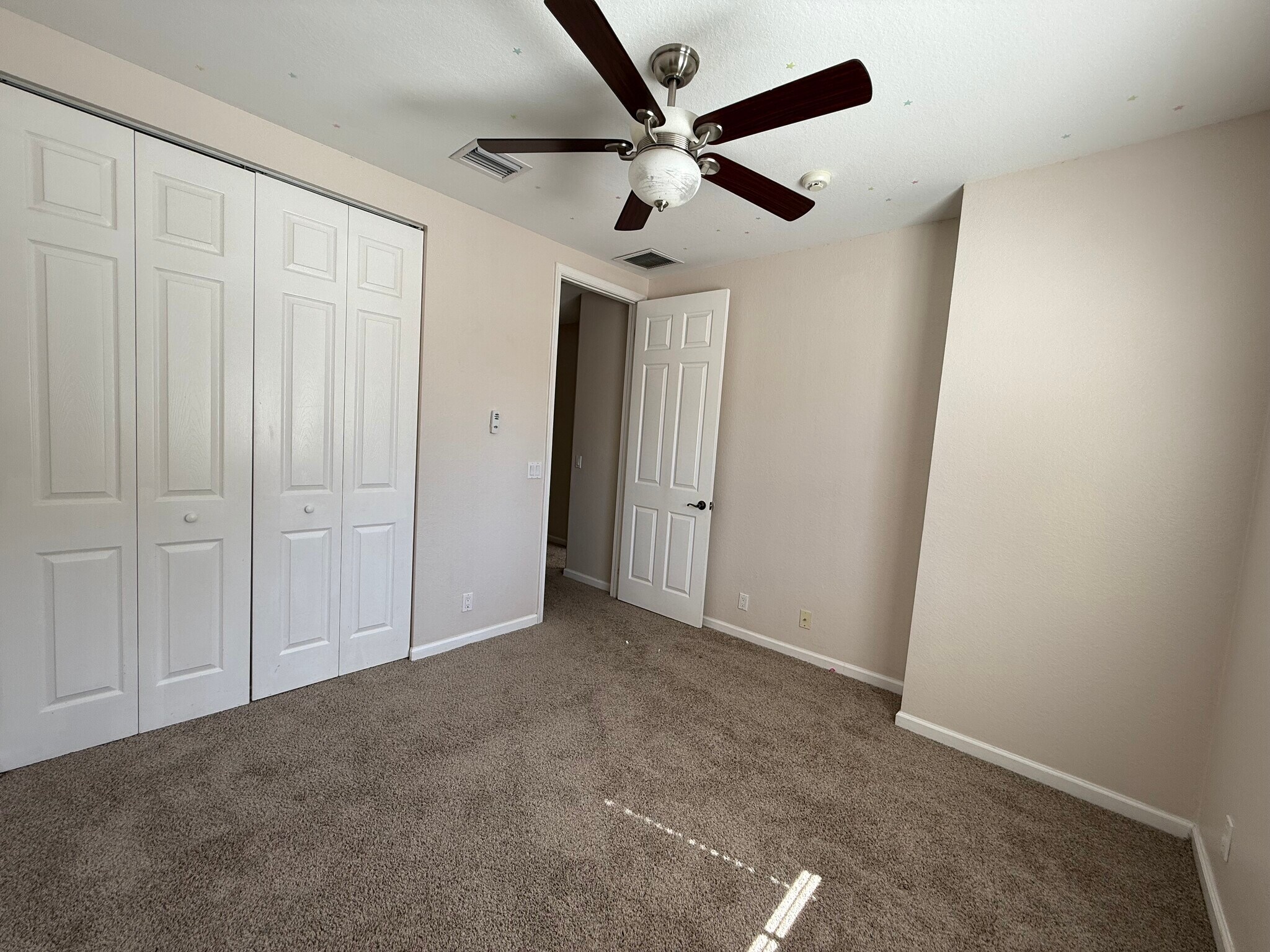 Building Photo - 7407 Briella Dr