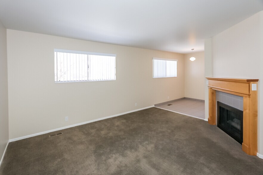 Building Photo - 1866 S 1000 E