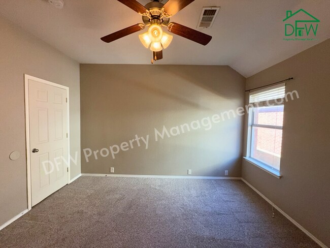 Building Photo - 3024 Peppercorn Dr