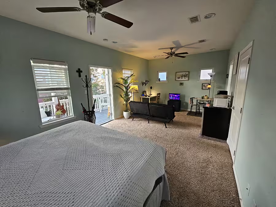 Building Photo - 208 Marlberry Trce