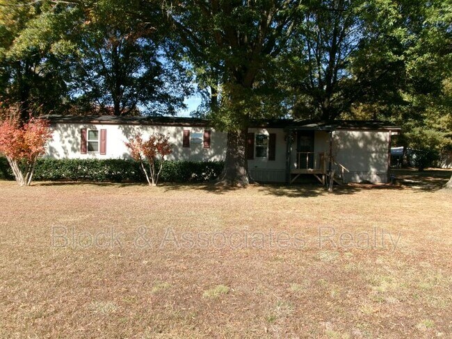 Building Photo - 6991-A Spencer Dixon Rd