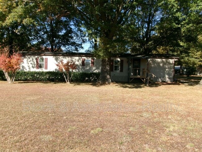 Building Photo - 6991 Spencer-Dixon Rd