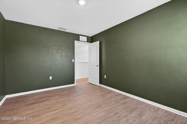 Building Photo - 2283 Shady Breeze Ln