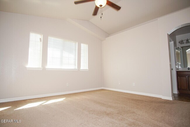 Building Photo - 14373 Coyote Trail Dr