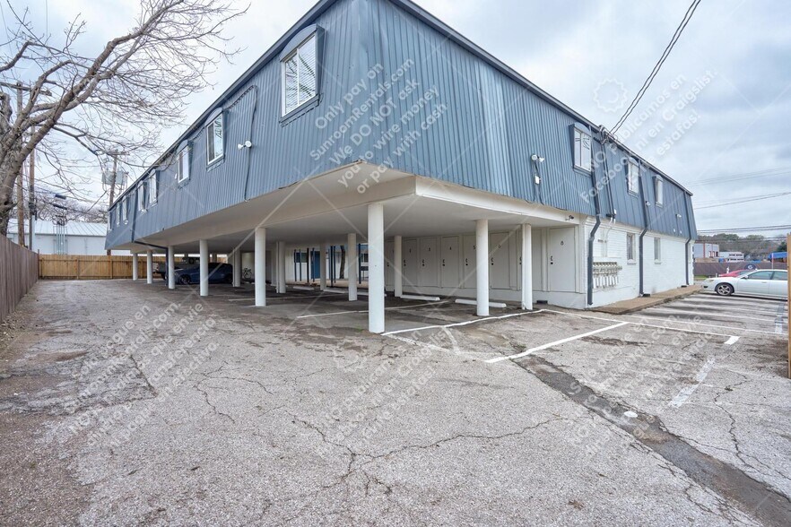 Building Photo - 3138 Manor Rd