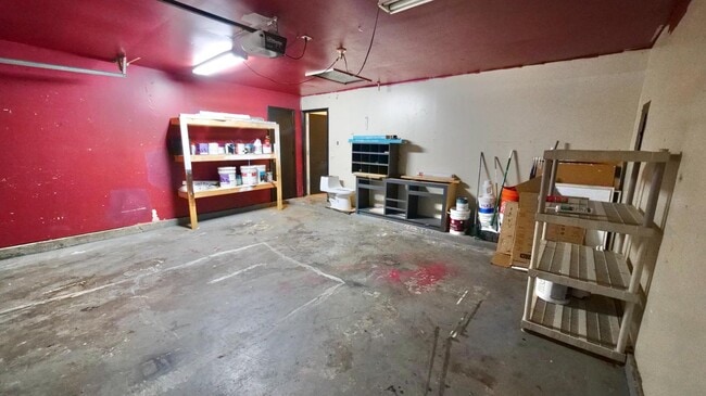 Building Photo - 1021 Periwinkle Dr