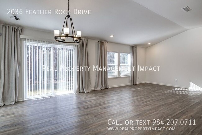 Building Photo - 2036 Feather Rock Dr