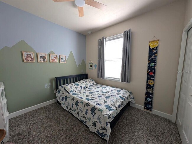 Building Photo - 1750 SW 246th Dr