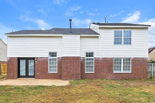 Building Photo - 7412 Hunter's Horn Dr