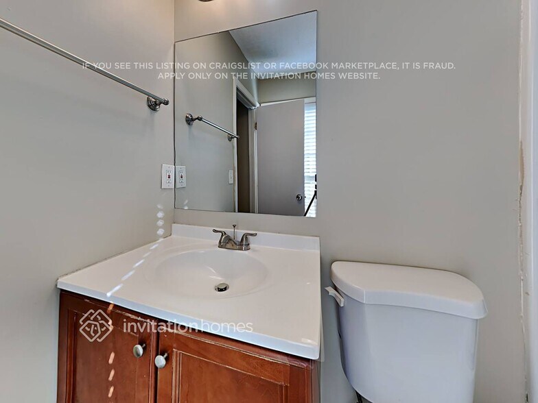 Building Photo - 1810 County Line Pl