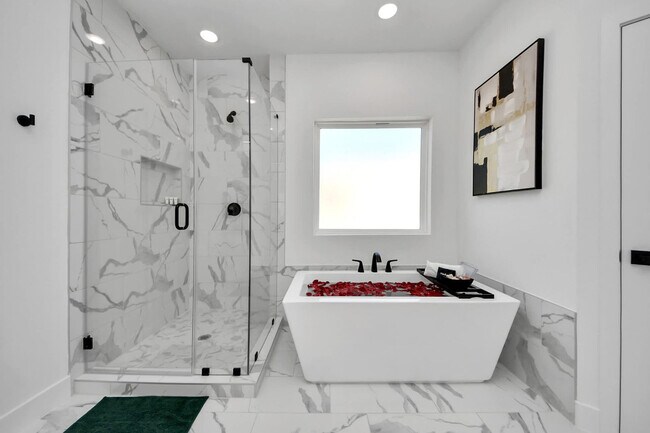 Building Photo - 3620 Du Bois St