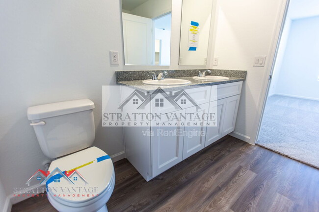 Building Photo - 15491 S Patagonia Rd