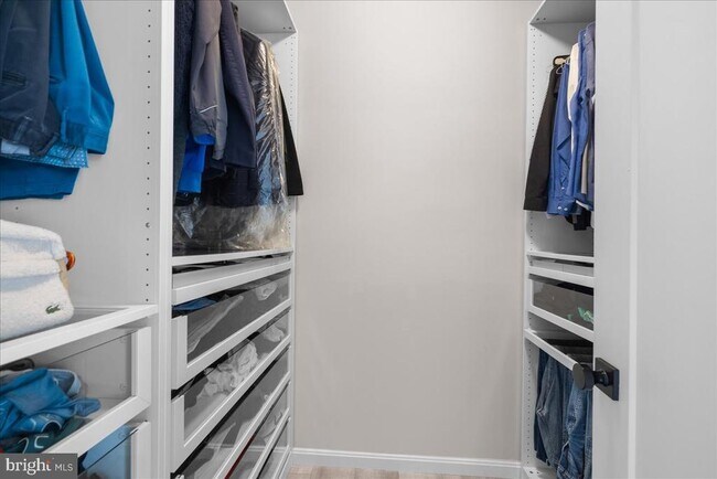 Building Photo - 154 Nevermore Dr