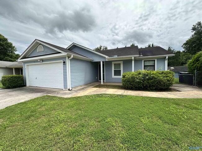 Building Photo - 13065 Hermosa Dr SW