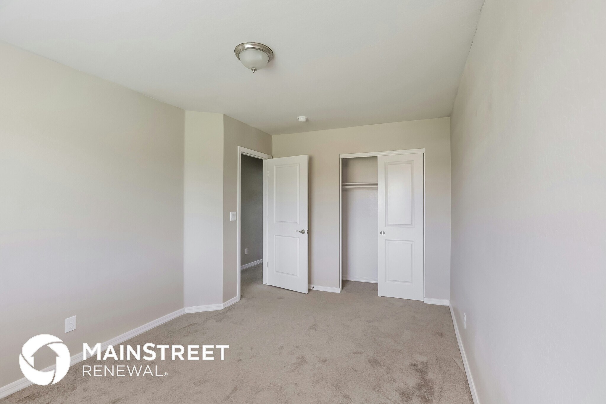 Building Photo - 2000 N 36th St