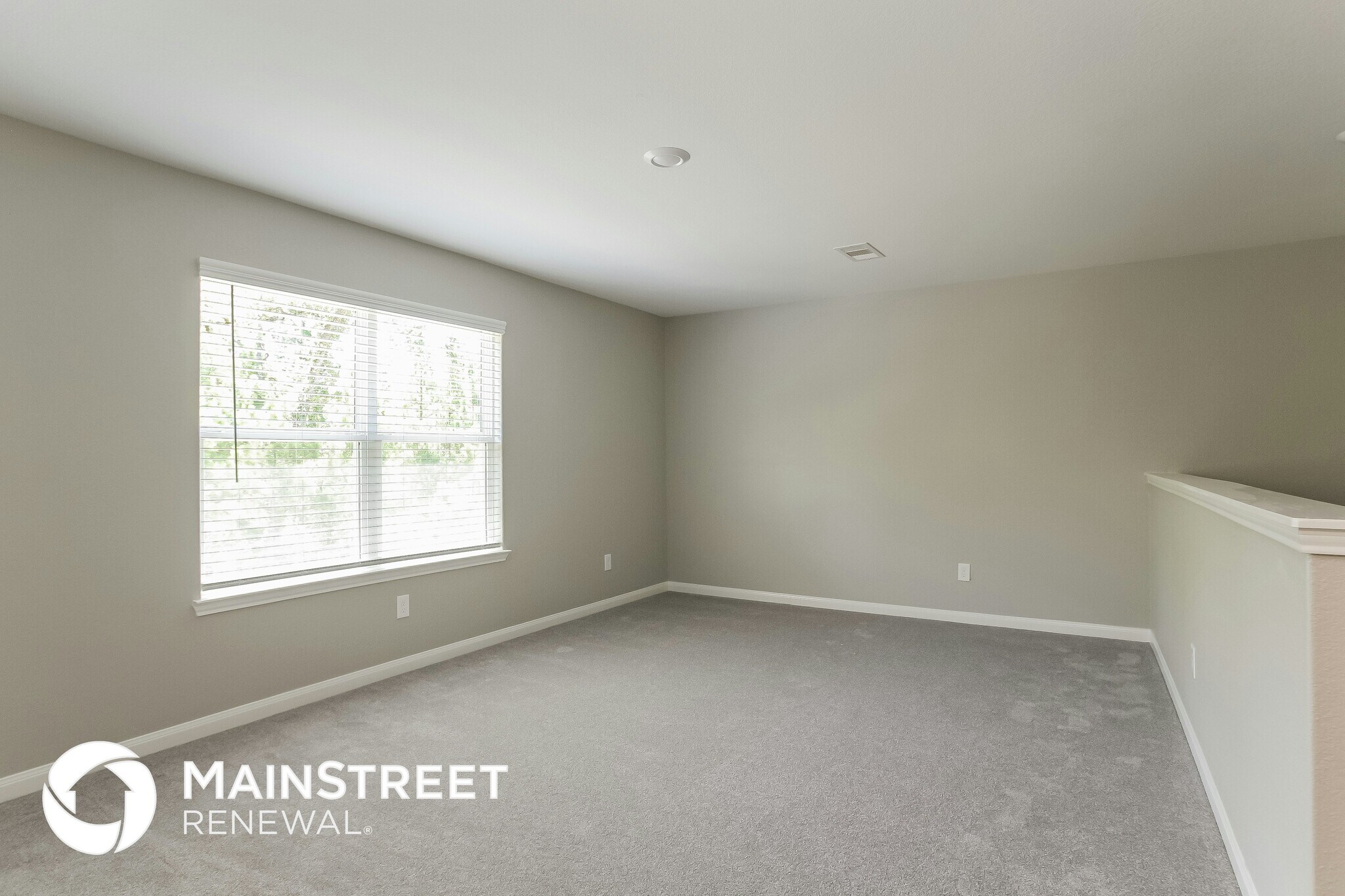 Building Photo - 23051 Bellini Dr