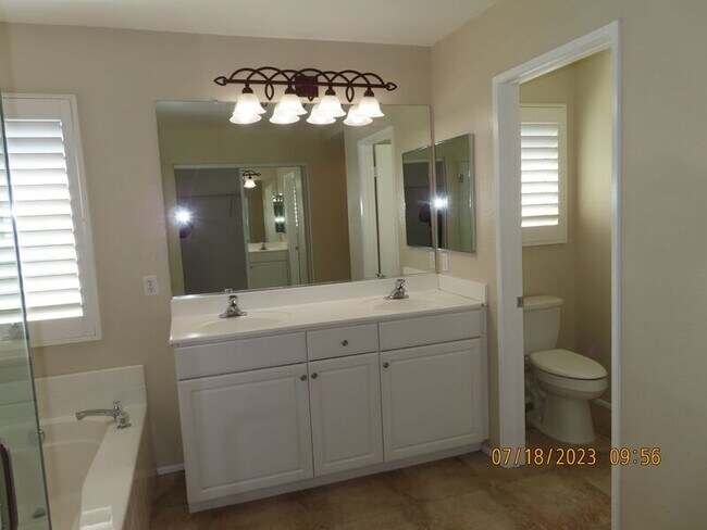 Building Photo - 26270 Monticello Way