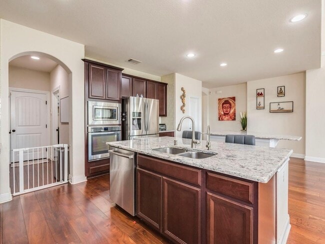Building Photo - 5720 Viejo Dr