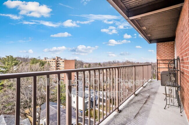 Building Photo - 4343 Cherry Hill Rd