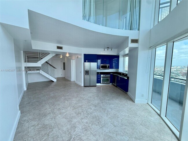 Building Photo - 60 SW 13th St