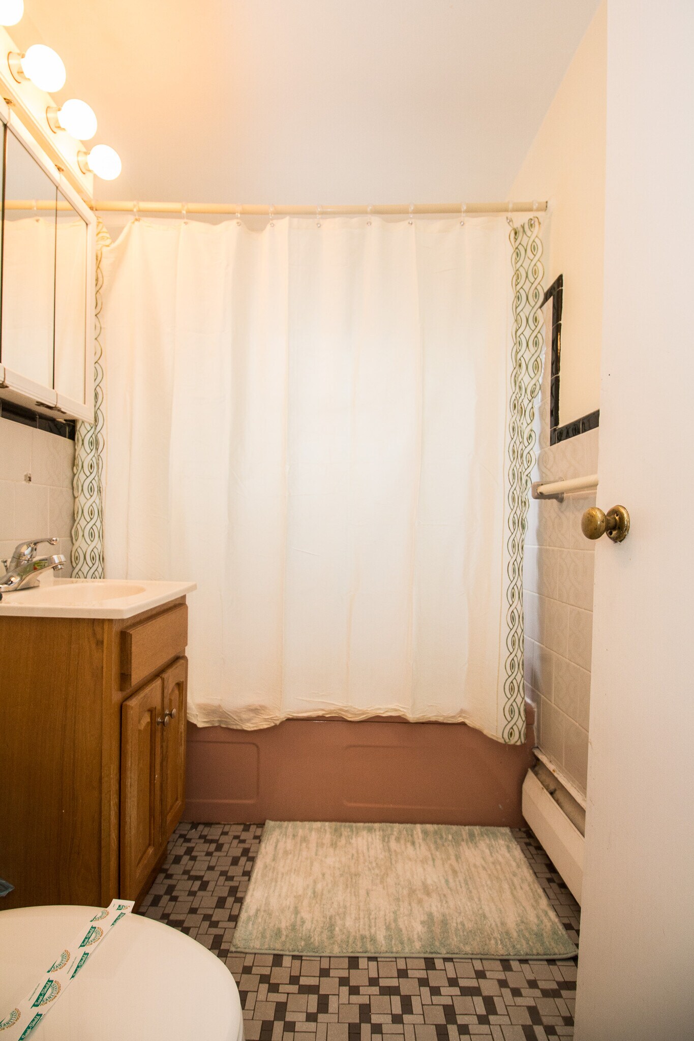 Building Photo - 99 Chestnut St