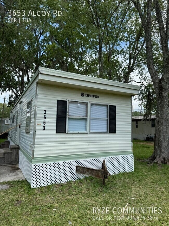 Primary Photo - 3653 Alcoy Rd