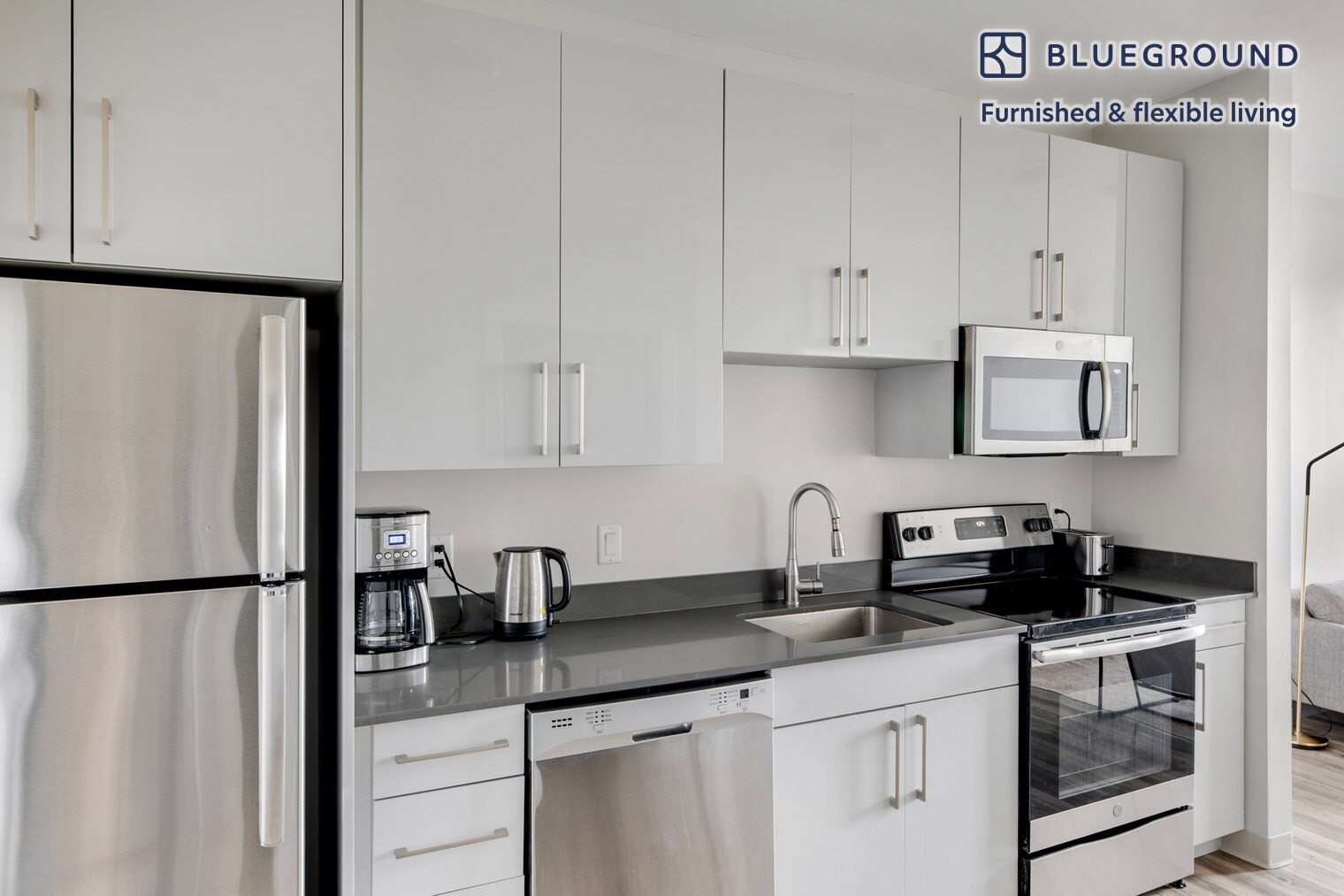 Building Photo - 161 Washington St