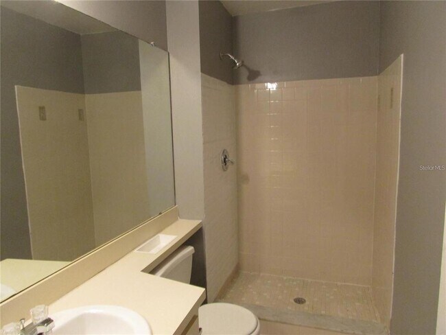 Building Photo - 5305 Abinger Ct