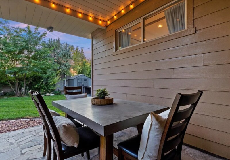 Building Photo - 5388 Kenwood Dr