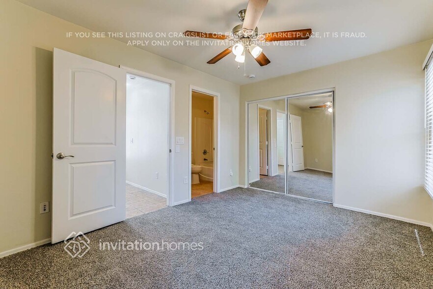 Building Photo - 4101 E Jasper Dr