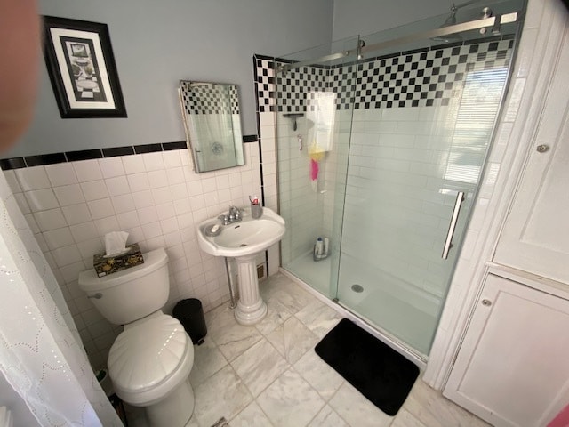 Bath - 143 E 5th Ave