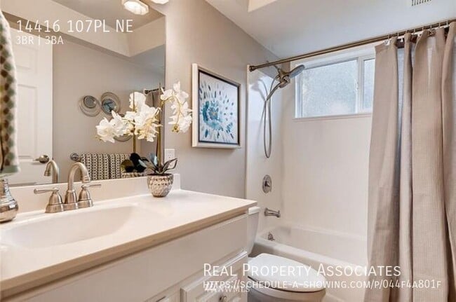 Building Photo - 14416 107th Pl NE