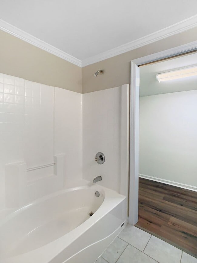 Building Photo - 2303 22nd St