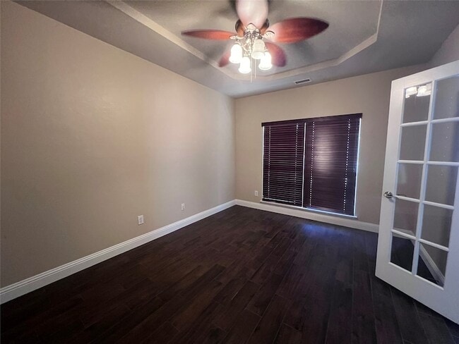 Building Photo - 8158 Painted Tree Tr