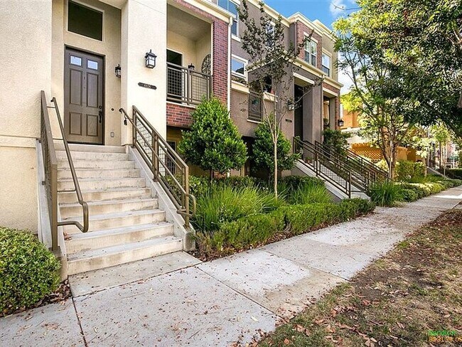 Primary Photo - 2 BR, 2 Bath, 2 Car garage