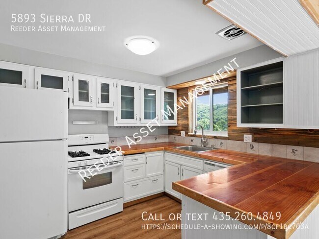 Building Photo - 5893 Sierra Dr